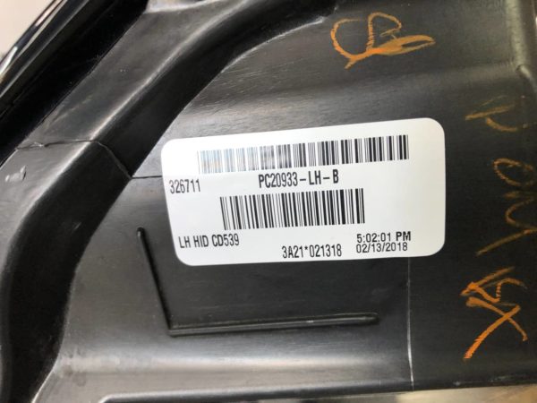 Купити Фара ліва Ford Edge Xenon 2015-2018 USA Оригінал Б/в