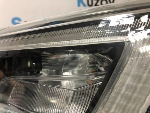 Купити Фара левая Subaru Legacy/Outback Led Black 2020-2021 USA Оригинал Б/у